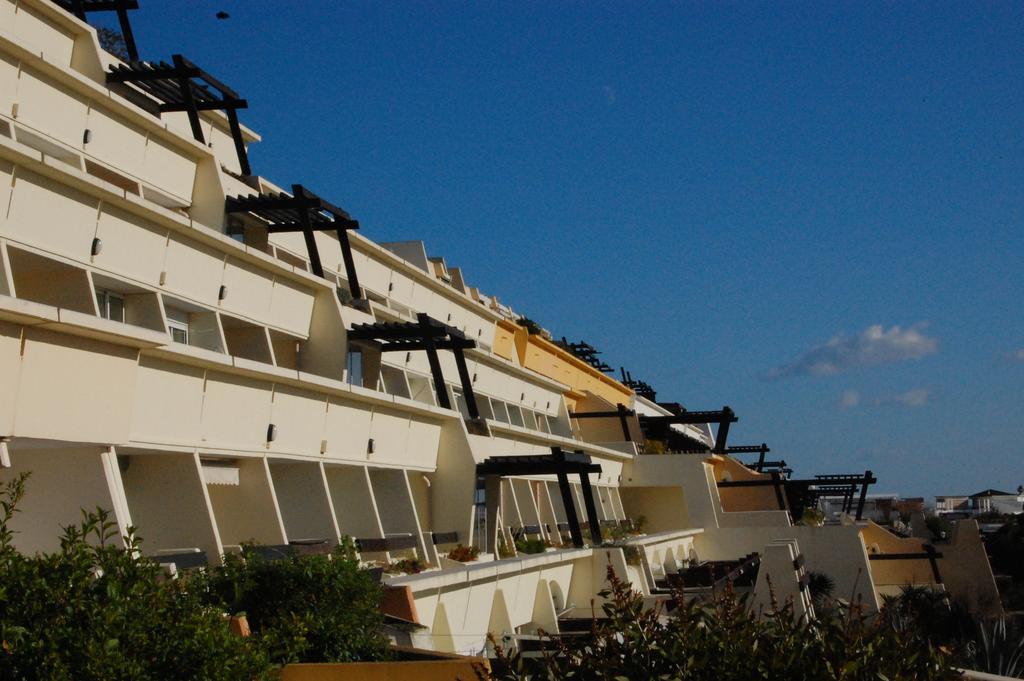 Au Coeur Du Village Naturiste Agde Luaran gambar