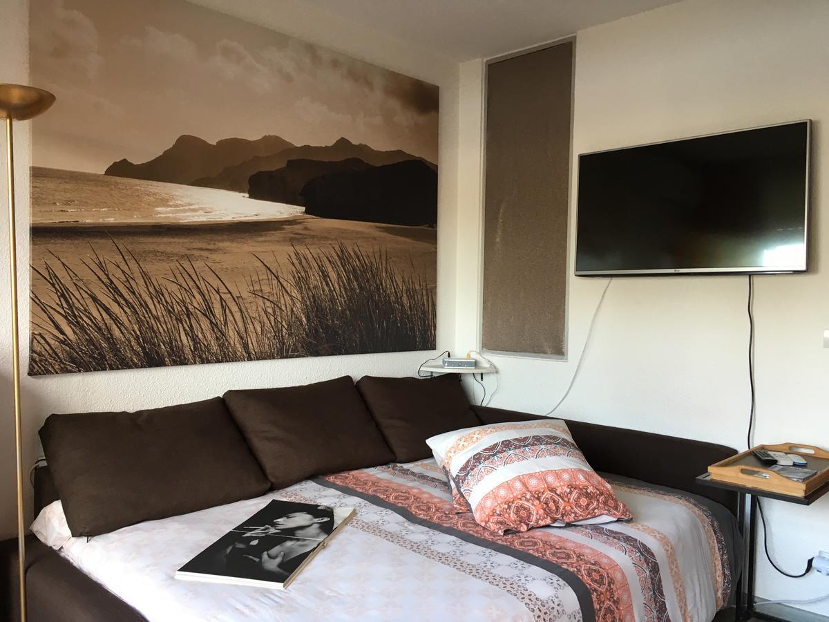 Au Coeur Du Village Naturiste Agde Luaran gambar