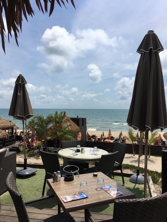 Au Coeur Du Village Naturiste Agde Luaran gambar
